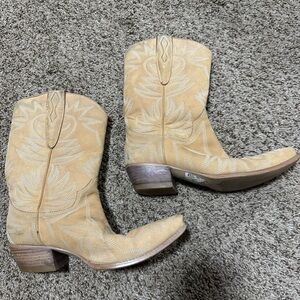 BEAUTIFUL VINTAGE GUESS WOMENS COWBOY BOOTS TAN SUEDE LEATHER 6.5
